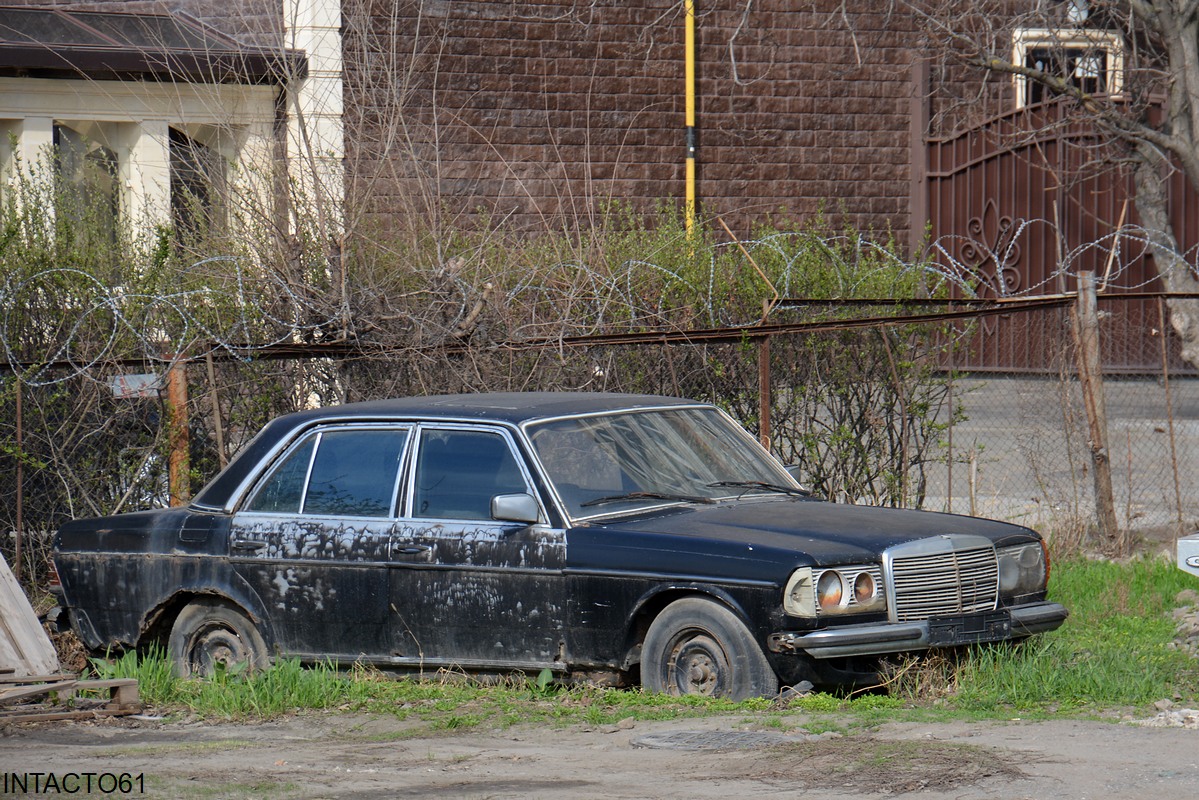 Ростовская область, № (61) Б/Н 0152 — Mercedes-Benz (W123) '76-86; Ростовская область — Автопризраки