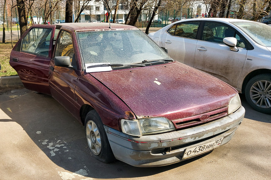 Москва, № О 438 НН 97 — Ford Escort MkV '90-97