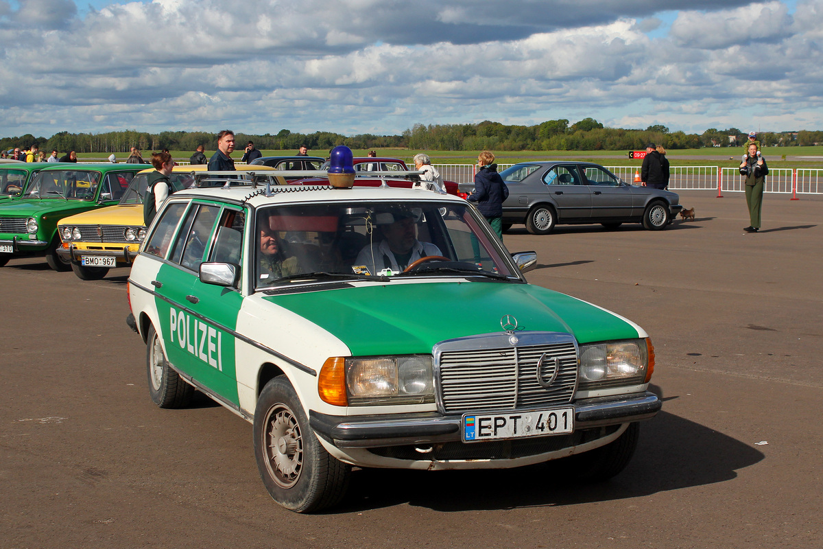 Литва, № EPT 401 — Mercedes-Benz (S123) '77-86; Литва — Retro mugė 2024 ruduo