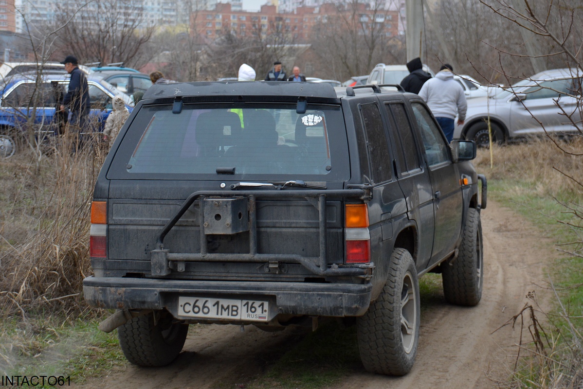Ростовская область, № С 661 МВ 161 — Nissan Terrano (D21) '86-95