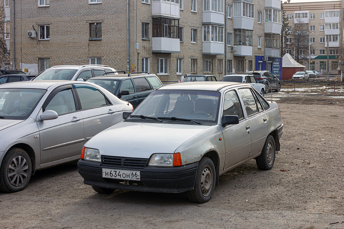 Свердловская область, № Н 634 ОН 66 — Daewoo Racer '86–95