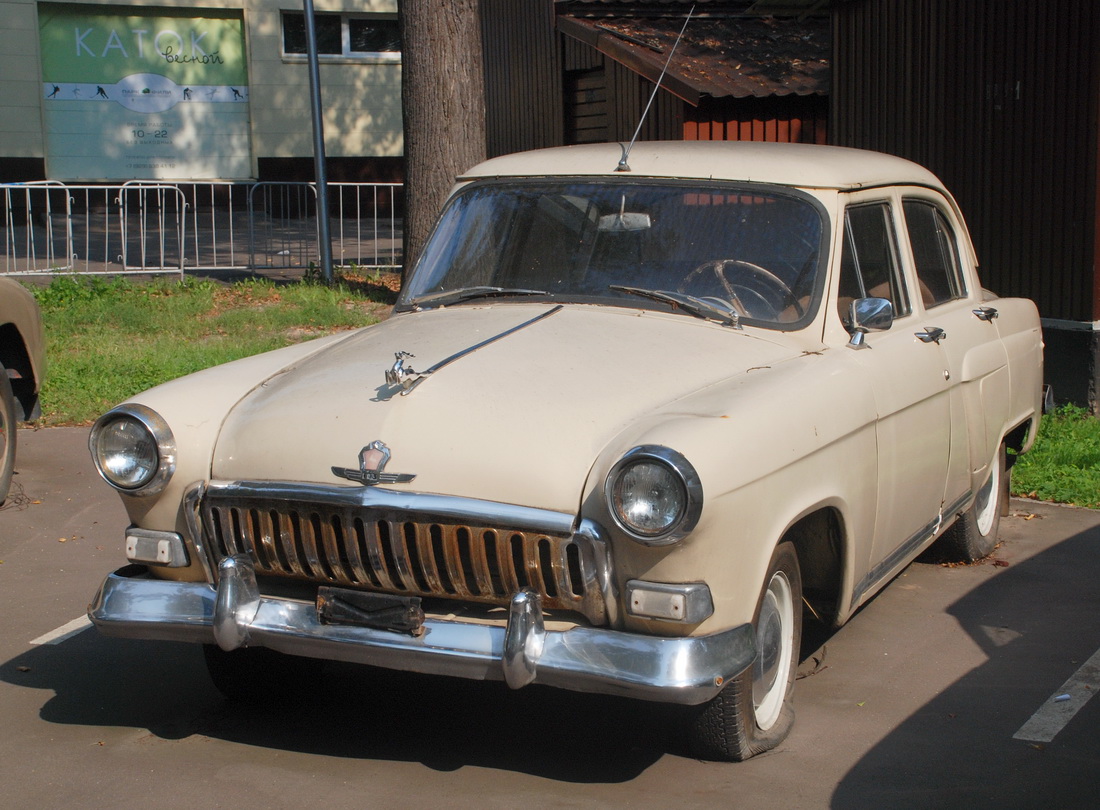 Москва, № (77) Б/Н 0711 — ГАЗ-М-21И Волга '58-62