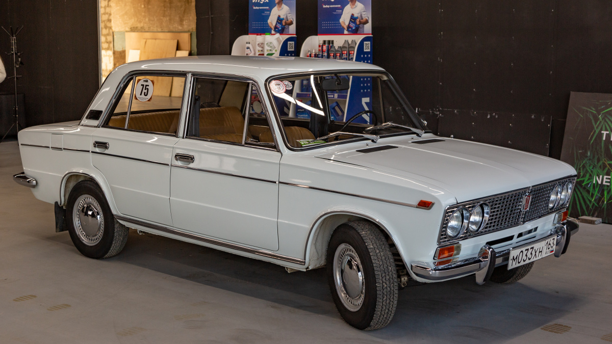 Самарская область, № М 033 ХН 163 — ВАЗ-2103 Жигули '72-84; Самарская область — Выставка ретро-автомобилей 29-30 марта 2025 г.