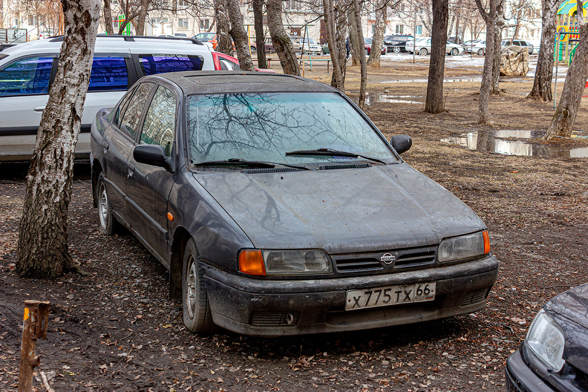 Свердловская область, № Х 775 ТХ 66 — Nissan Primera (P10) '90-96