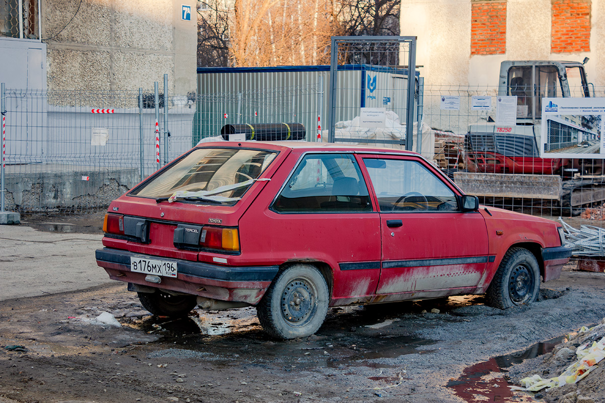 Свердловская область, № В 176 МХ 196 — Toyota Tercel (L20) '82-86