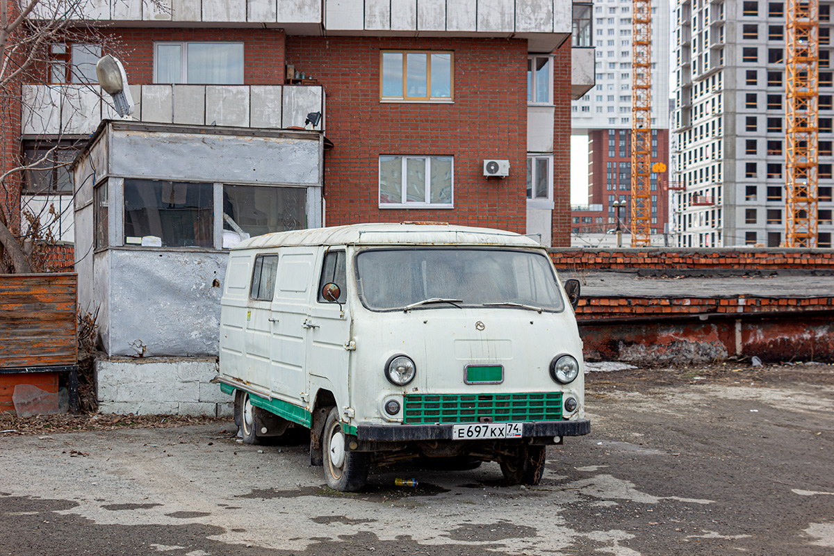 Свердловская область, № Е 697 КХ 74 — ЕрАЗ-762В '79-96