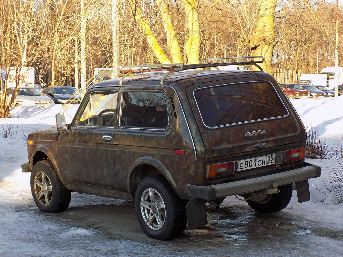 Вологодская область, № Е 801 СН 35 — ВАЗ-2121 Нива '77-94