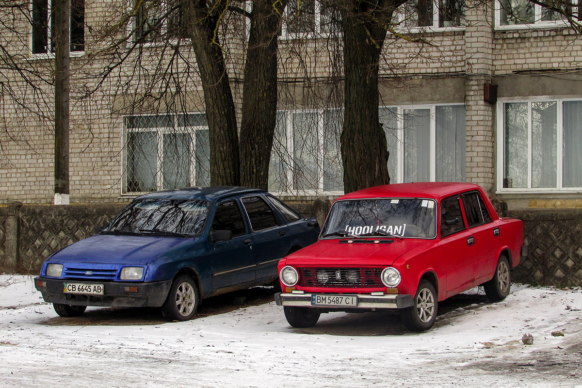 Сумская область, № СВ 6645 АВ — Ford Sierra MkII '87-93; Сумская область, № ВМ 5487 СІ — ВАЗ-2101 Жигули '70-83
