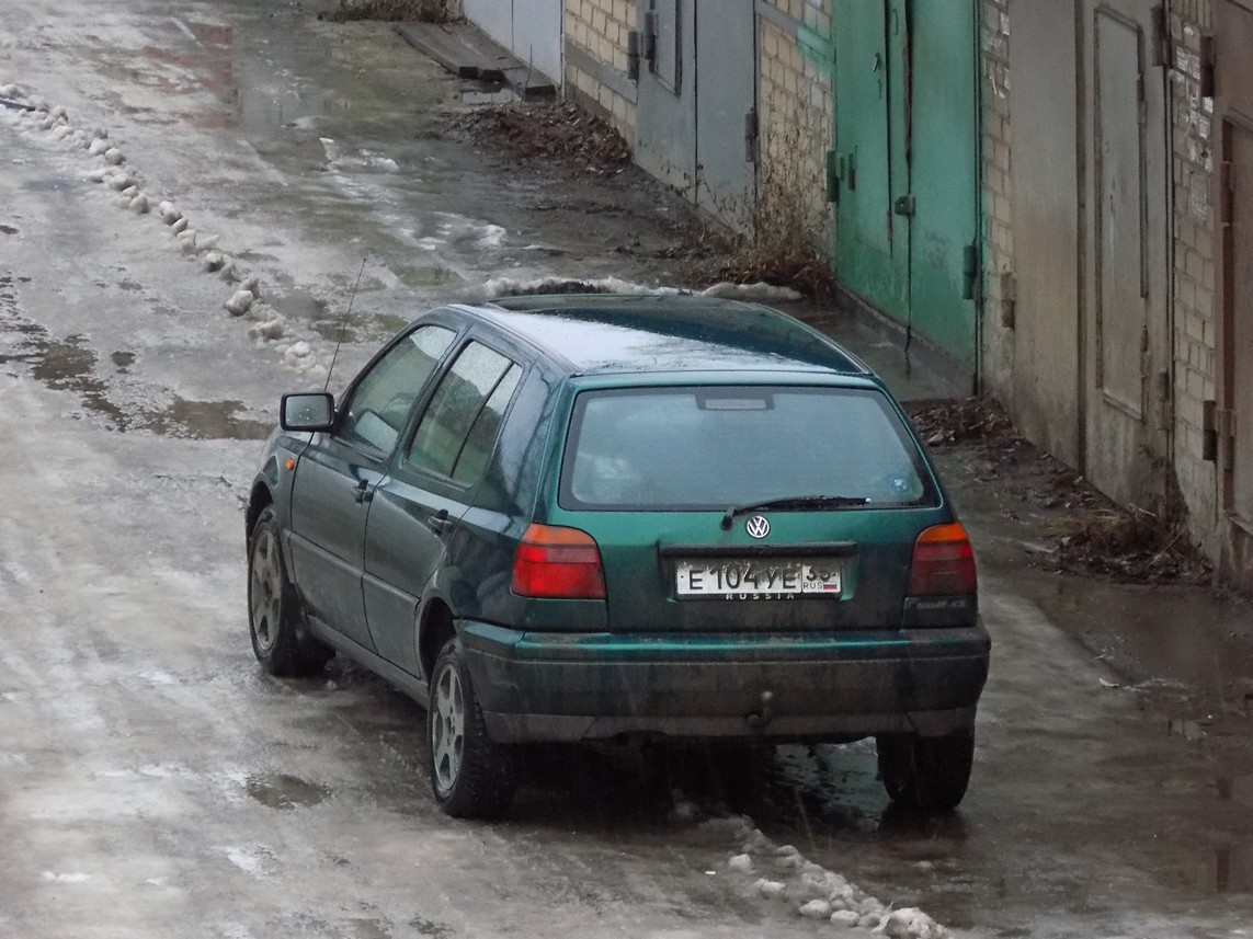Вологодская область, № Е 104 УЕ 35 — Volkswagen Golf III '91-98