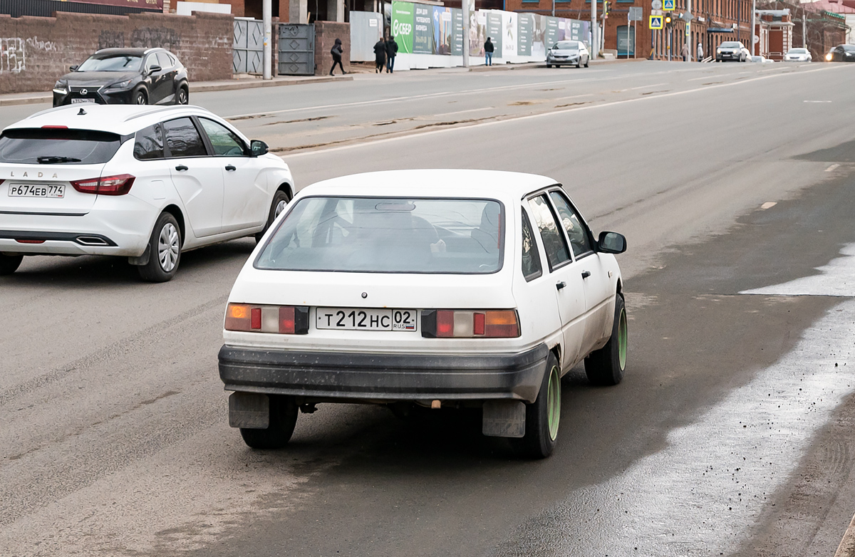 Башкортостан, № Т 212 НС 02 — Иж-2126-030 '98-05