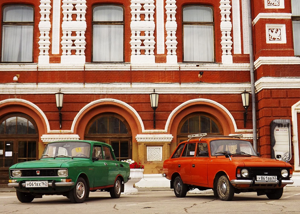 Самарская область, № У 061 ВХ 163 — Москвич-2140 '76-88; Самарская область, № У 861 ВВ 63 — Иж-21251 Комби '81-97