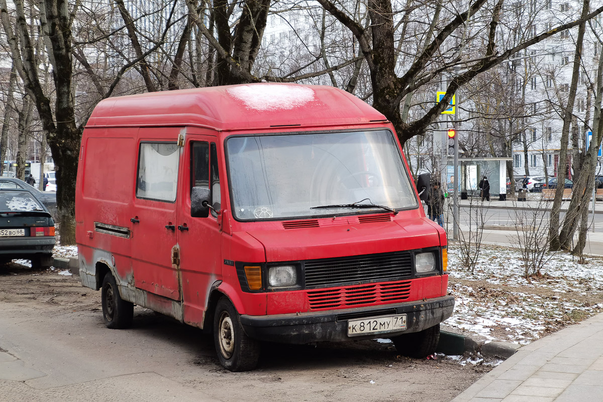 Москва, № К 812 МУ 71 — Mercedes-Benz T1 210D '76-96; Тульская область — Вне региона