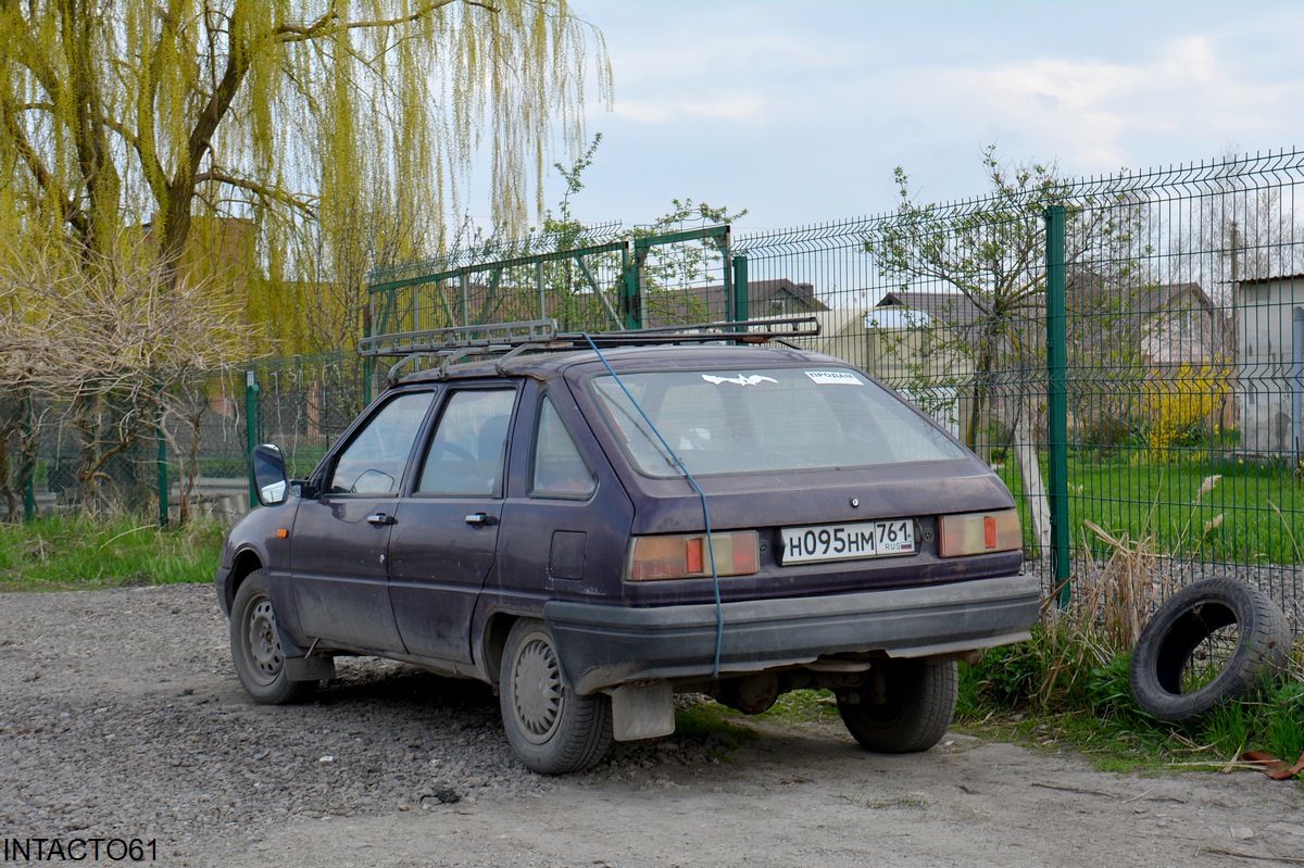 Ростовская область, № Н 095 НМ 761 — Иж-2126-030 '98-05