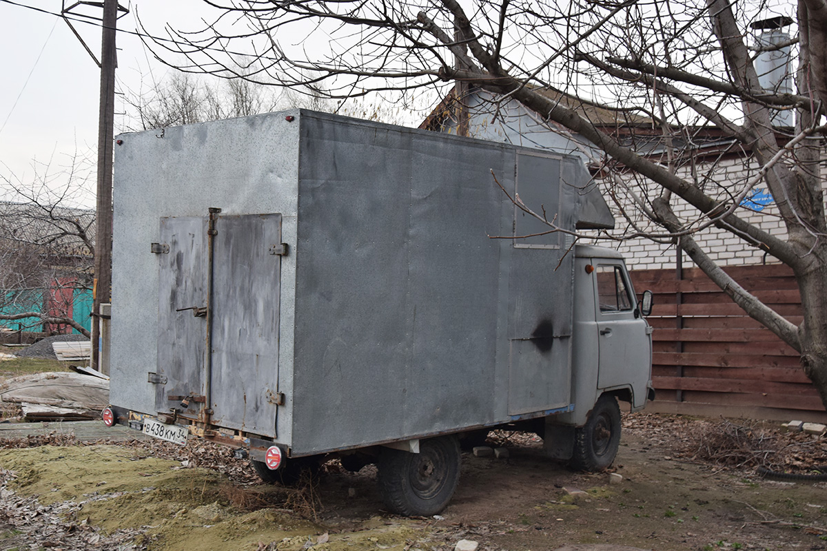 Волгоградская область, № В 438 КМ 34 — УАЗ-3303 '85-03