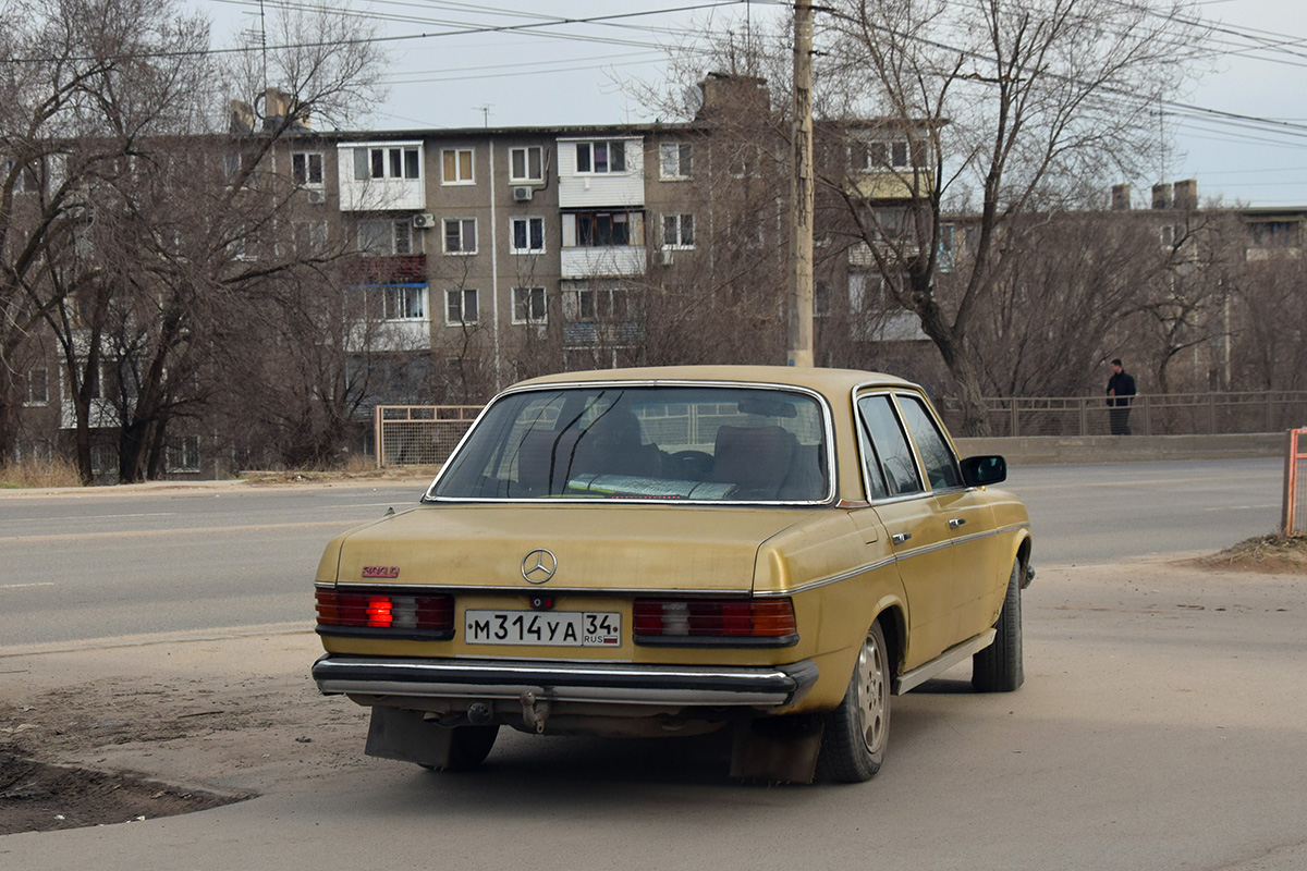 Волгоградская область, № М 314 УА 34 — Mercedes-Benz (W123) '76-86