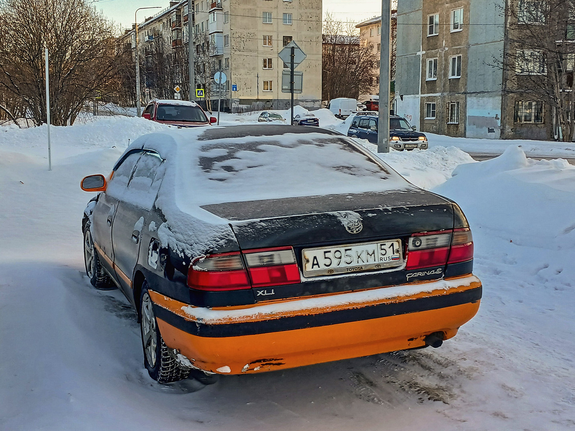Мурманская область, № А 595 КМ 51 — Toyota Carina E (T190) '92–97
