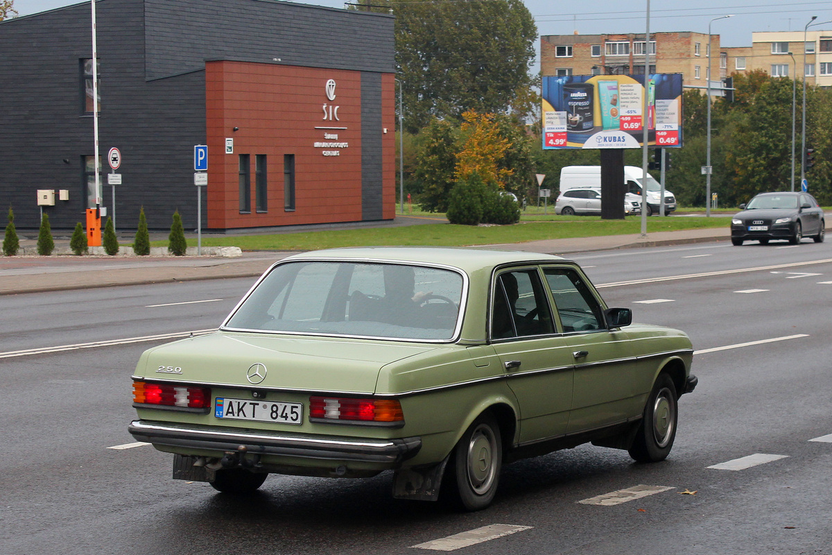 Литва, № AKT 845 — Mercedes-Benz (W123) '76-86