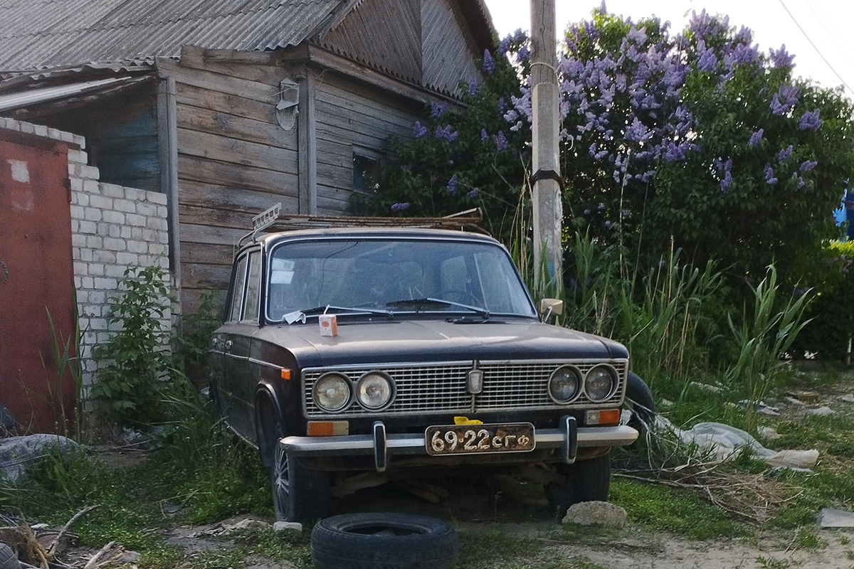 Волгоградская область, № 69-22 СГФ — ВАЗ-2103 Жигули '72-84