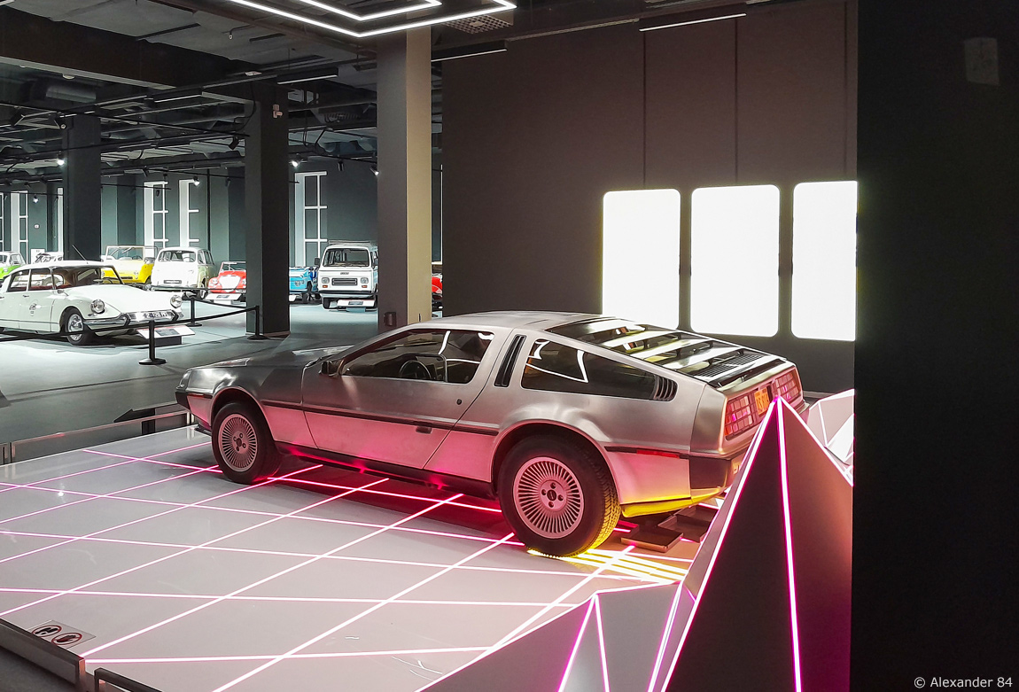 Свердловская область, № YAS 816 — DeLorean DMC-12 '81-83