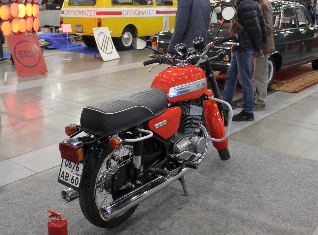 Псковская область, № 0676 АВ 60 — Jawa 350 typ 638 '84-91; Санкт-Петербург — Олдтаймер-Галерея Ильи Сорокина