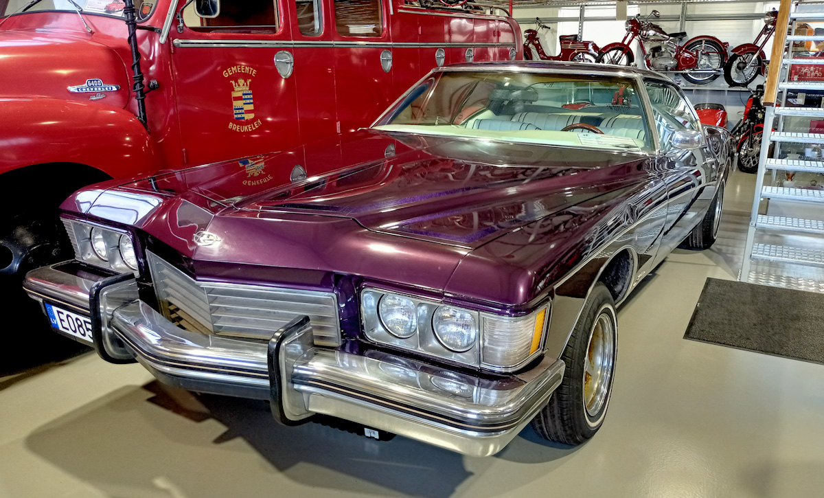 Латвия, № EO-85 — Buick Riviera (3G) '71-73