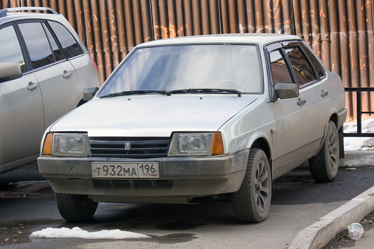 Свердловская область, № Т 932 МА 196 — ВАЗ-21099 '90-04