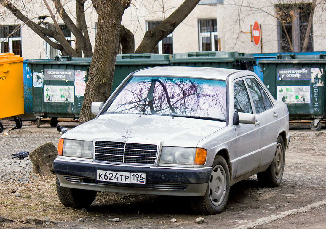 Свердловская область, № К 624 ТР 196 — Mercedes-Benz 190 (W201) '82-93