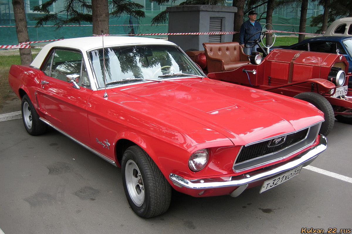 Новосибирская область, № Т 321 ХО 54 — Ford Mustang (1G) '65-73; Алтайский край — Выставки ко дню города Барнаул, 2010 г.