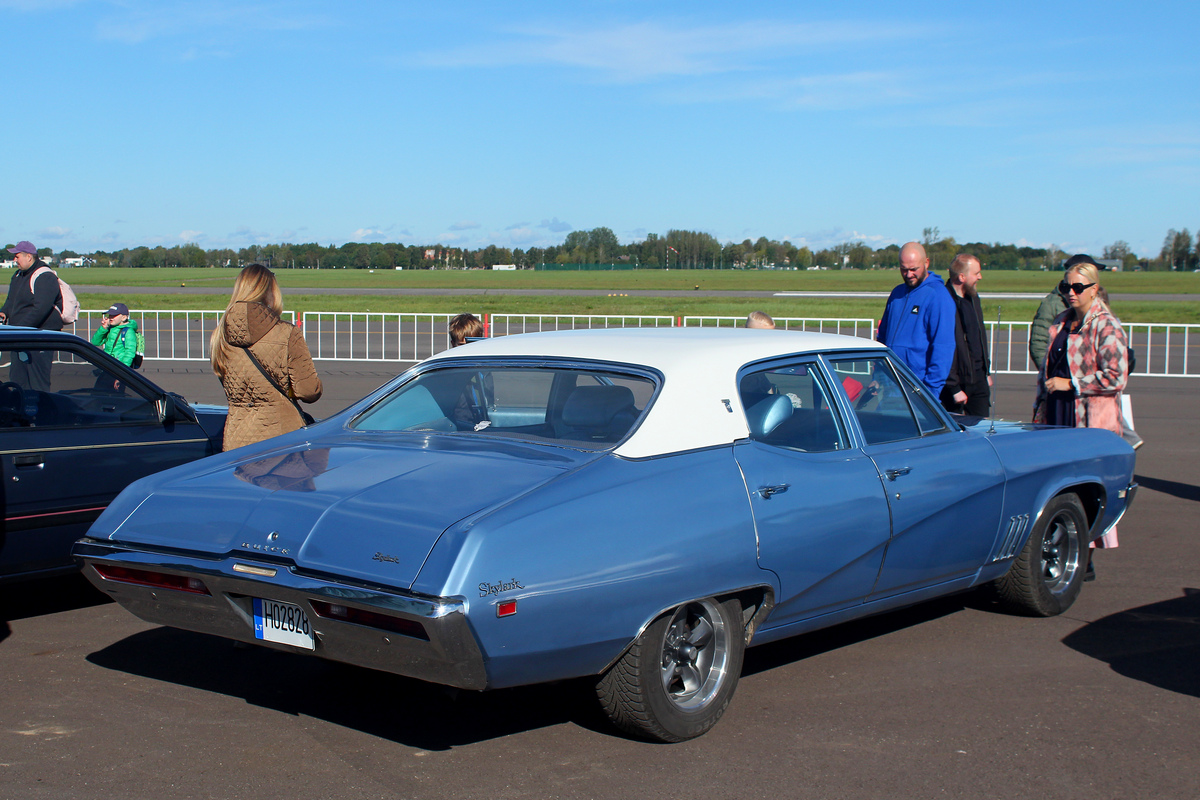 Литва, № H02828 — Buick Skylark (2G) '68-72; Литва — Retro mugė 2024 ruduo