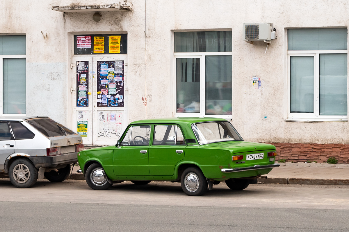 Башкортостан, № Р 742 КВ 02 — ВАЗ-21013 Жигули '77-88