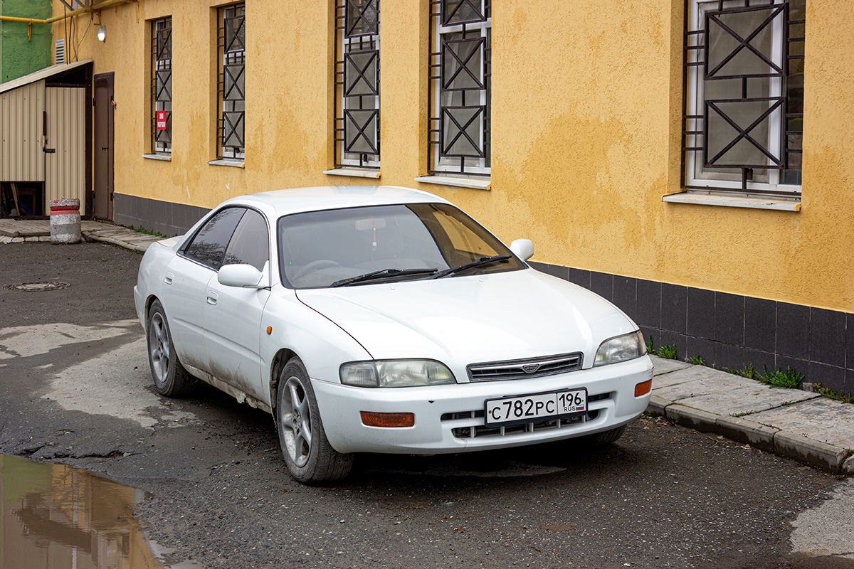 Свердловская область, № С 782 РС 196 — Toyota Corona EXiV (ST200) '93-98
