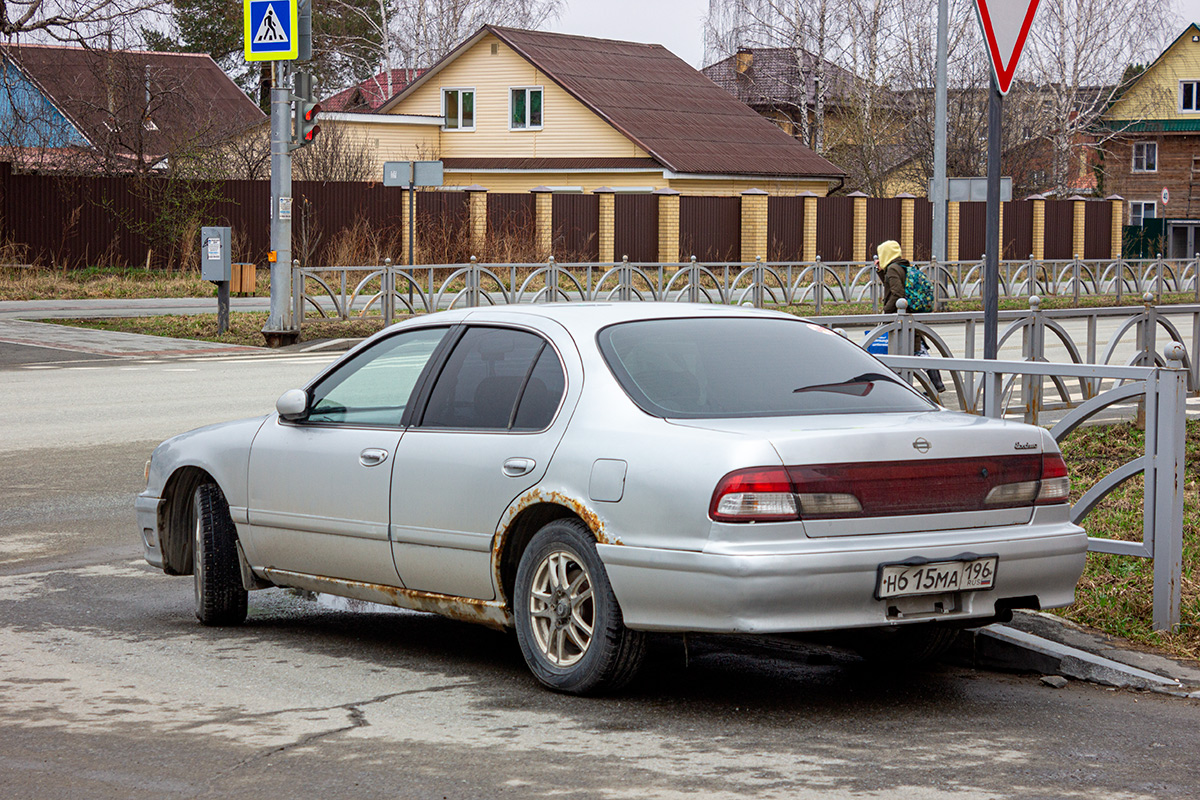 Свердловская область, № Н 615 МА 196 — Nissan Cefiro (A32) '94-00