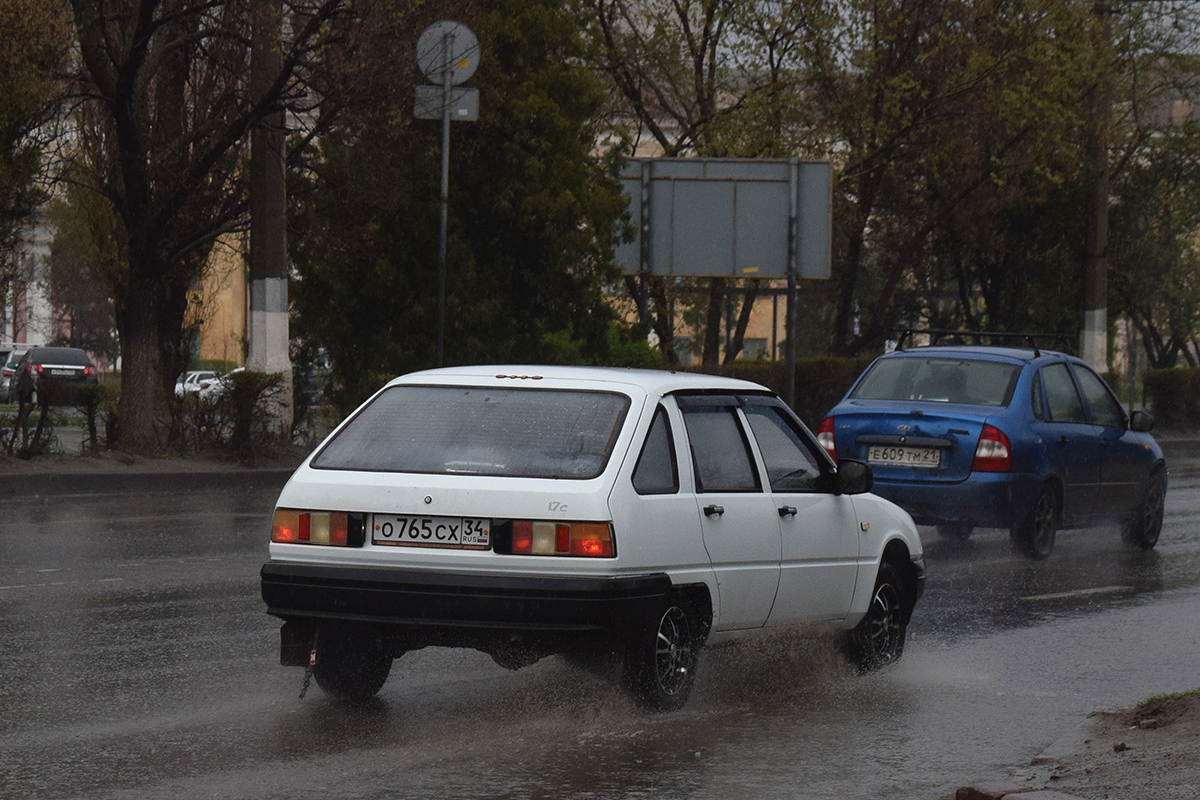 Волгоградская область, № О 765 СХ 34 — Иж-2126-020 '97-05