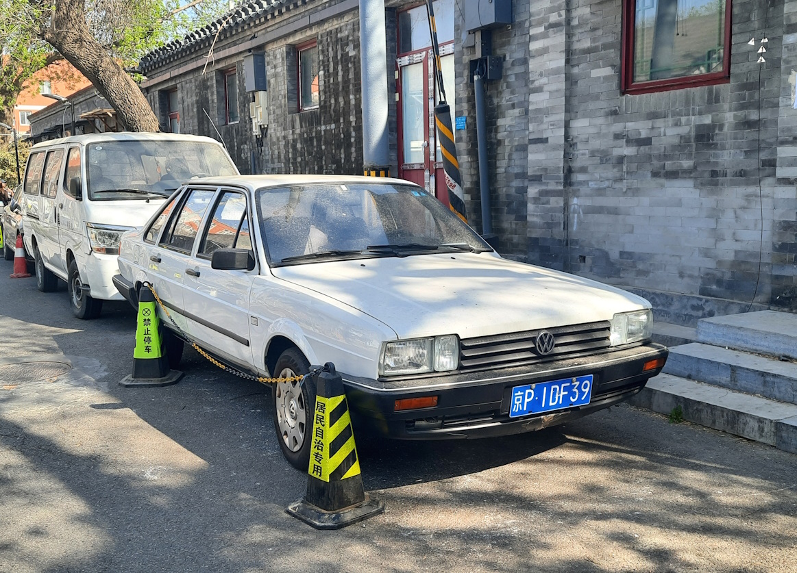 Китай, № P 1DF39 — Volkswagen Santana (B2) '81-84