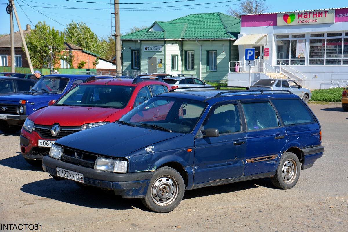 Краснодарский край, № С 727 УУ 123 — Volkswagen Passat Variant (B3) '88-93