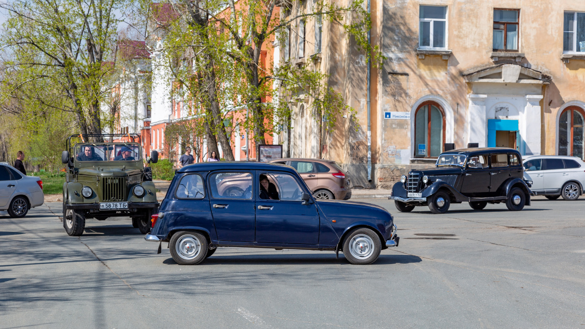 Самарская область, № Л 5878 ТБ — ГАЗ-69 '53-73; Самарская область, № А 168 РА 63 — Renault 4 '61-94; Самарская область, № А 669 СТ 763 — ГАЗ-11-73 (М11) '39-46; Самарская область — Открытие ретро-сезона 19 апреля 2025 г.