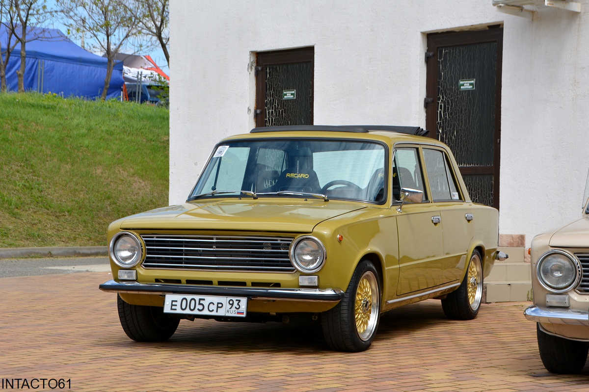 Краснодарский край, № Е 005 СР 93 — ВАЗ-2101 Жигули '70-83; Краснодарский край — Выставка "Гонка времени"-2025