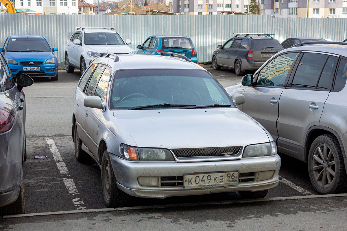 Свердловская область, № К 049 КВ 96 — Toyota Corolla (E100) '91-02