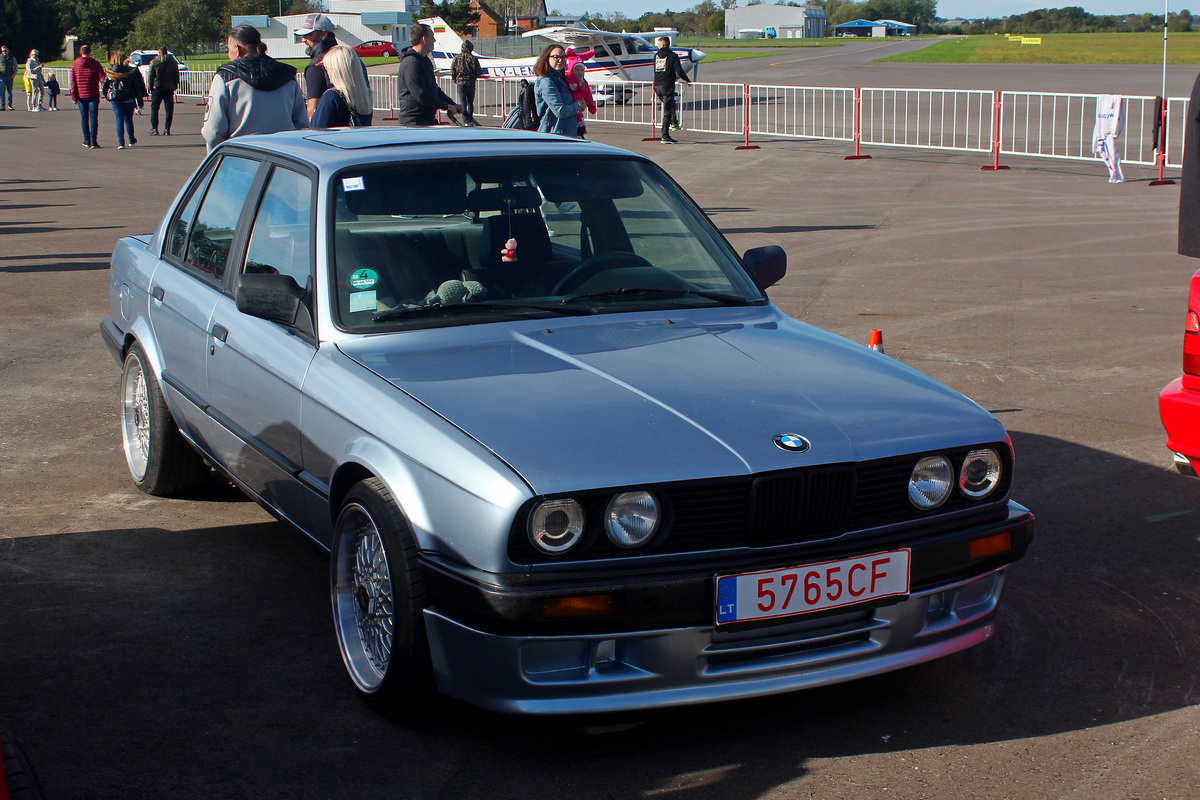 Литва, № 5765 CF — BMW 3 Series (E30) '82-94; Литва — Retro mugė 2024 ruduo