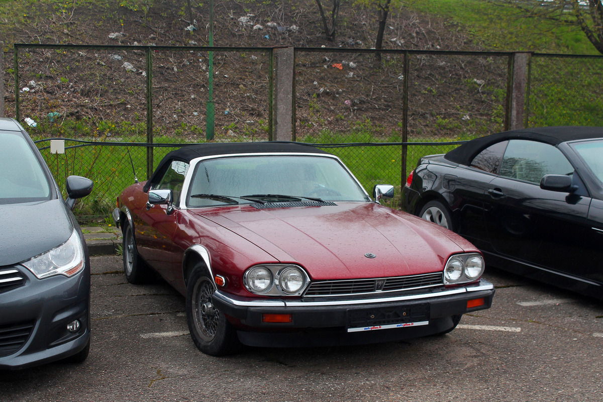 Литва, № (LT) U/N 0083 — Jaguar XJ-S (Series II) '81-91