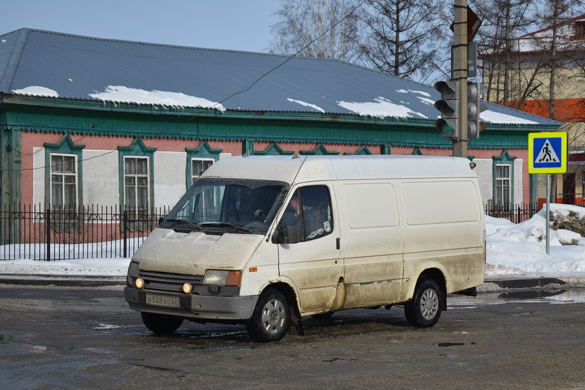 Алтайский край, № В 528 ХО 22 — Ford Transit (3G) '86-94