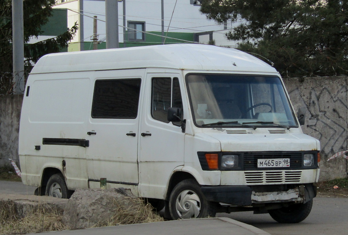 Санкт-Петербург, № М 465 ВР 98 — Mercedes-Benz T1 308D '76-96
