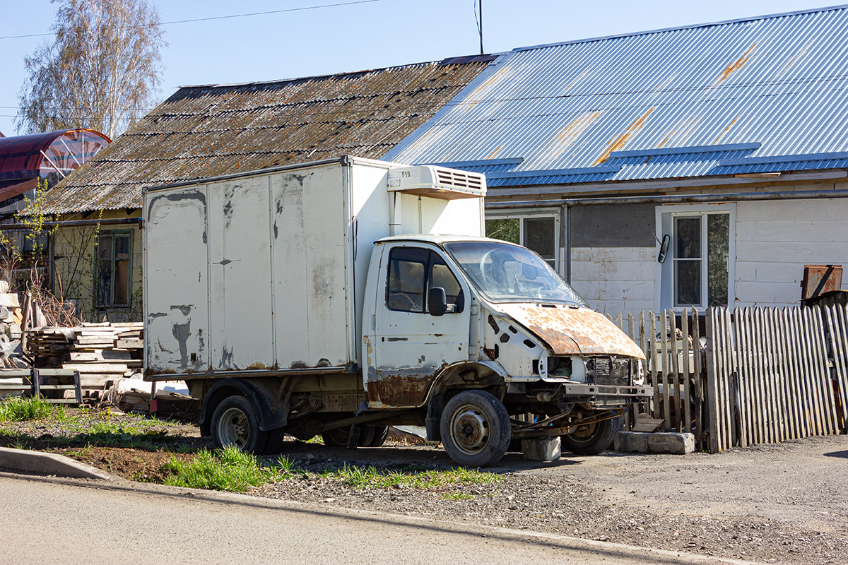 Свердловская область, № У 677 НО 174 — ГАЗ-3302 ГАЗель '94-03