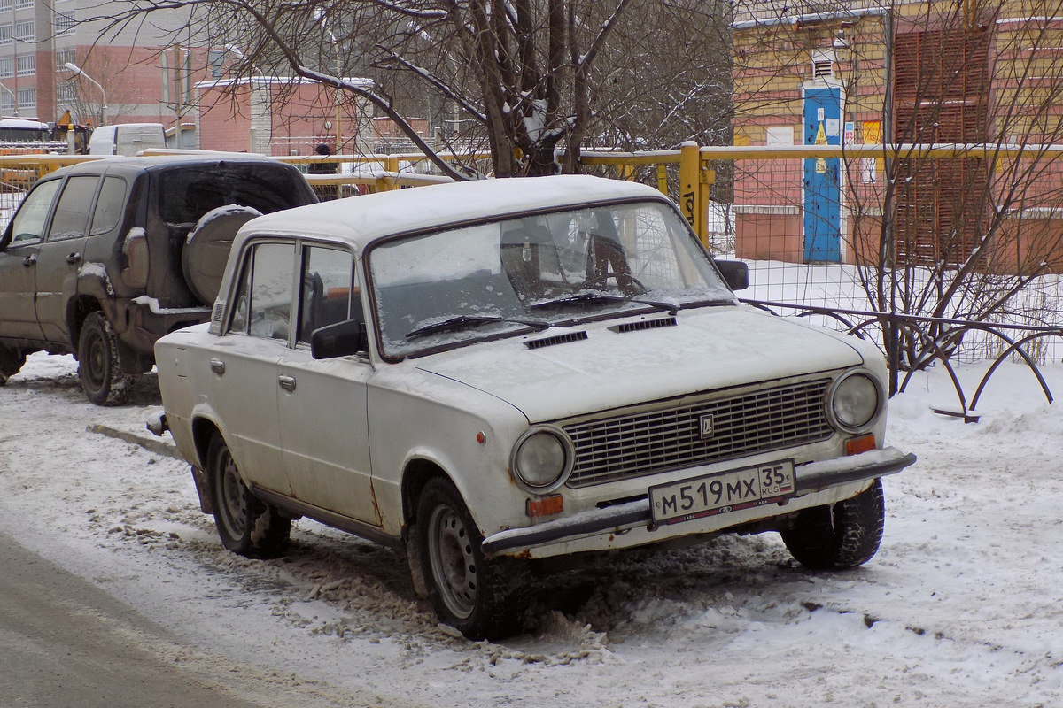 Вологодская область, № М 519 МХ 35 — ВАЗ-21013 Жигули '77-88