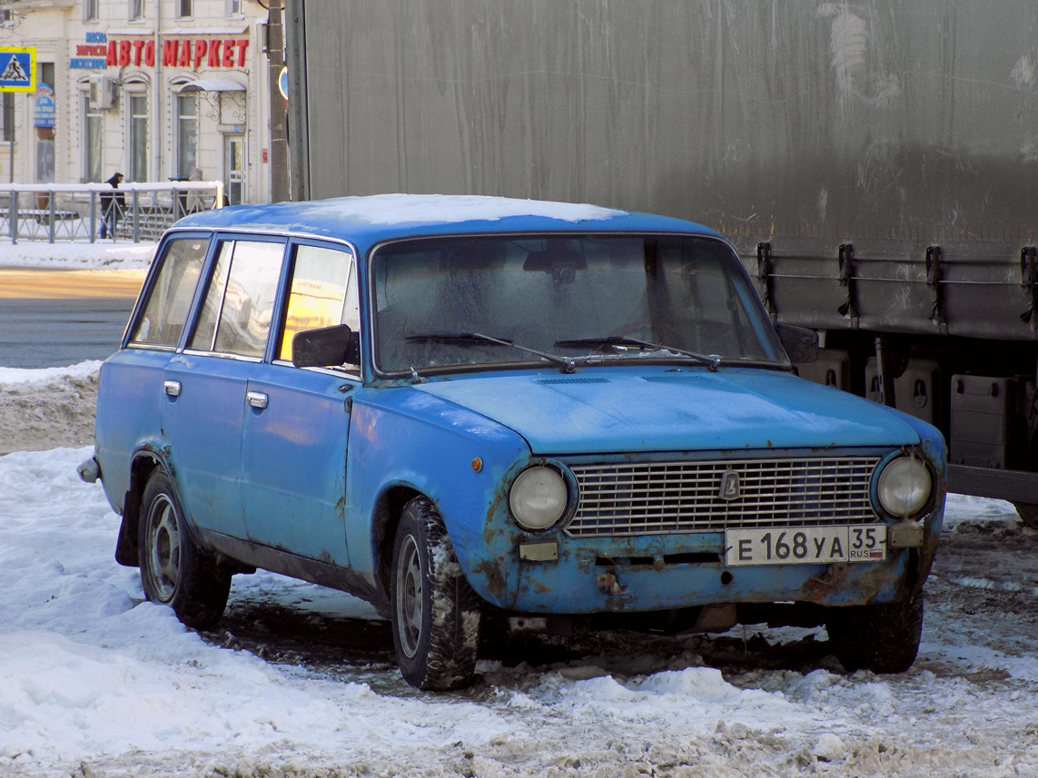 Вологодская область, № Е 168 УА 35 — ВАЗ-2102 Жигули '71-86