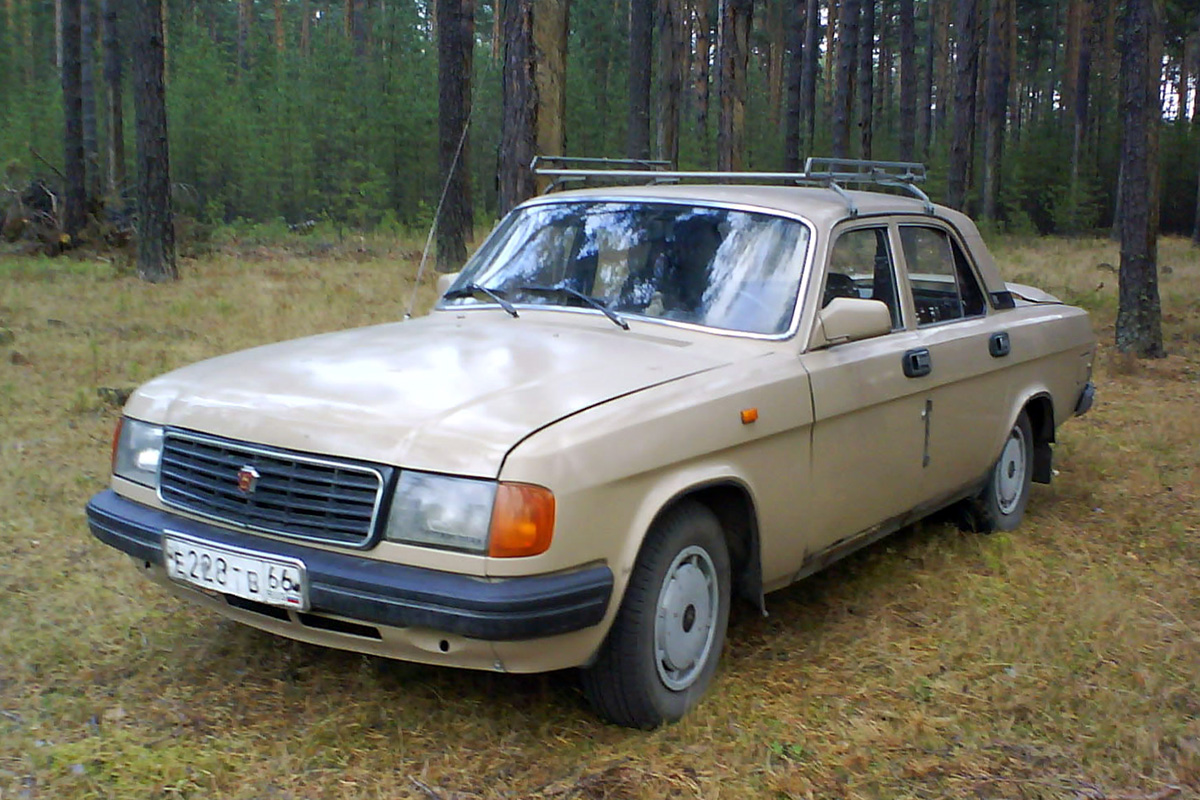 Свердловская область, № Е 228 ТВ 66 — ГАЗ-31029 Волга '92-97