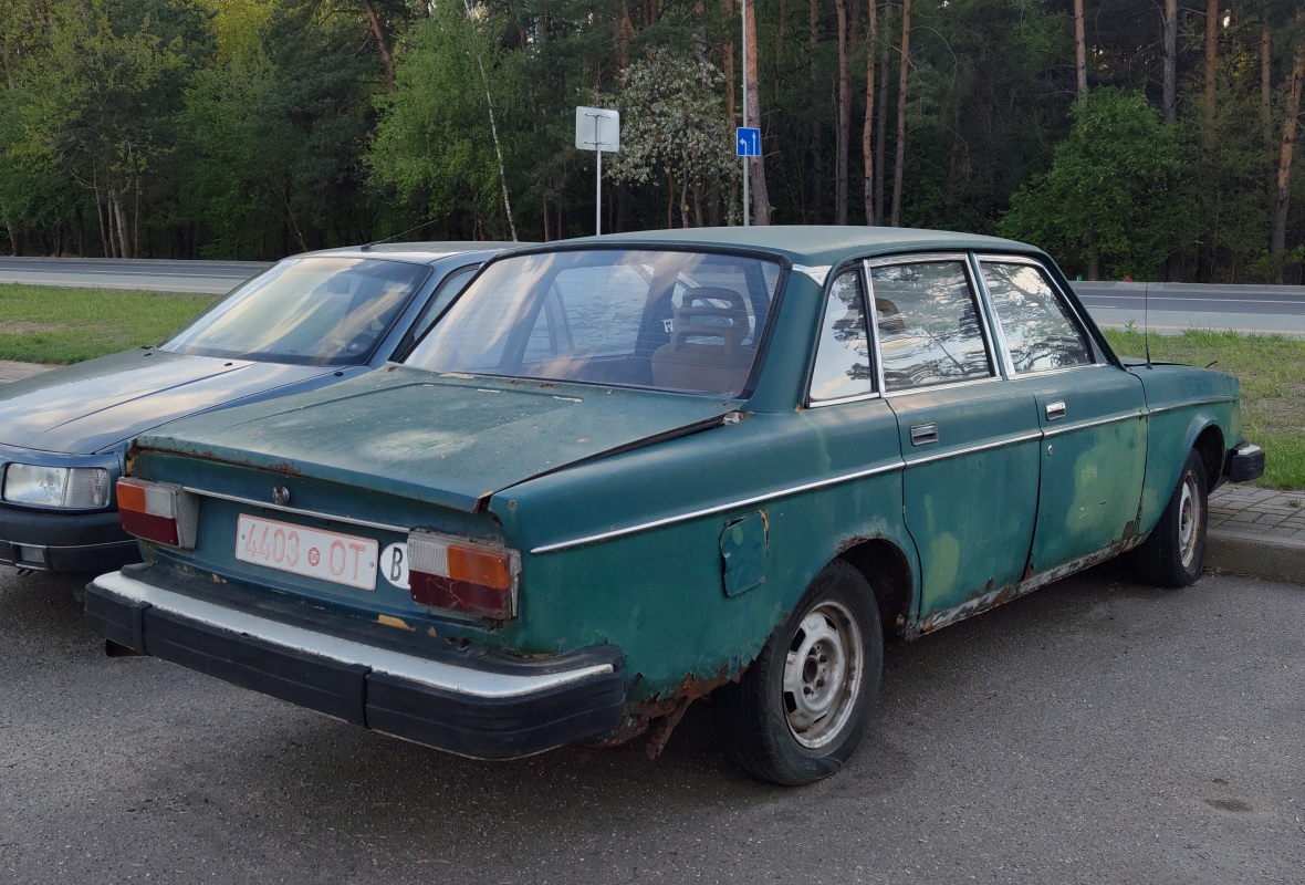Минская область, № 4403 ОТ — Volvo 240 Series (общая модель)