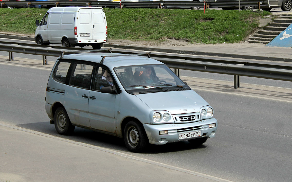 Москва, № В 182 УЕ 99 — ВАЗ-2120 Надежда '98-02