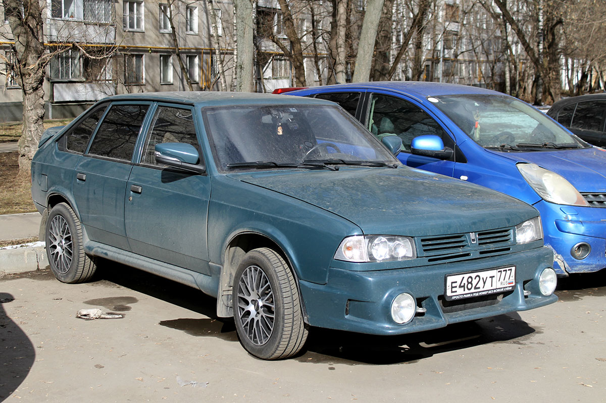 Москва, № Е 482 УТ 777 — Москвич-2141 Святогор '98-01