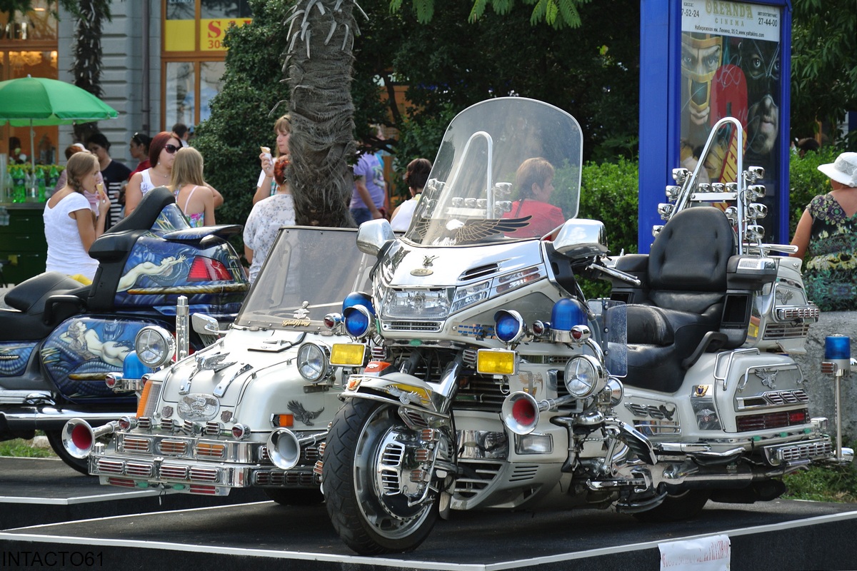 Крым, № (82) Б/Н МТ 0004 — Honda GL 1500 Gold Wing '87-00